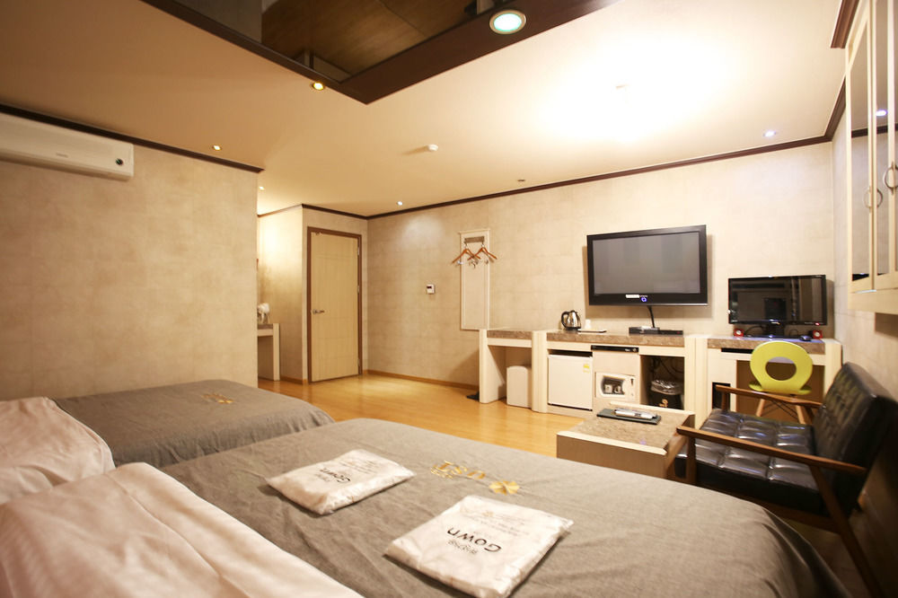 OST Hotel Chuncheon Buitenkant foto