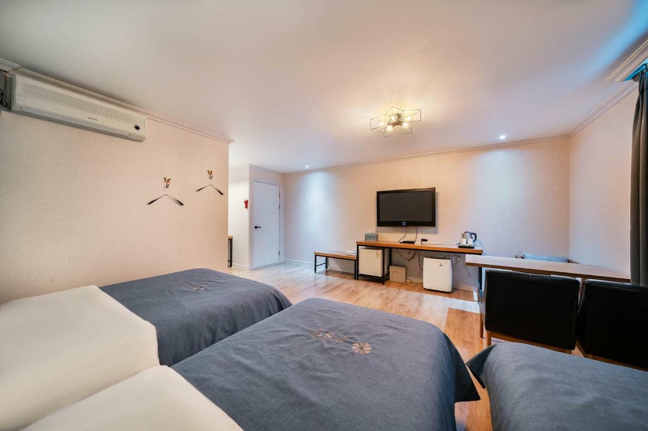 OST Hotel Chuncheon Buitenkant foto