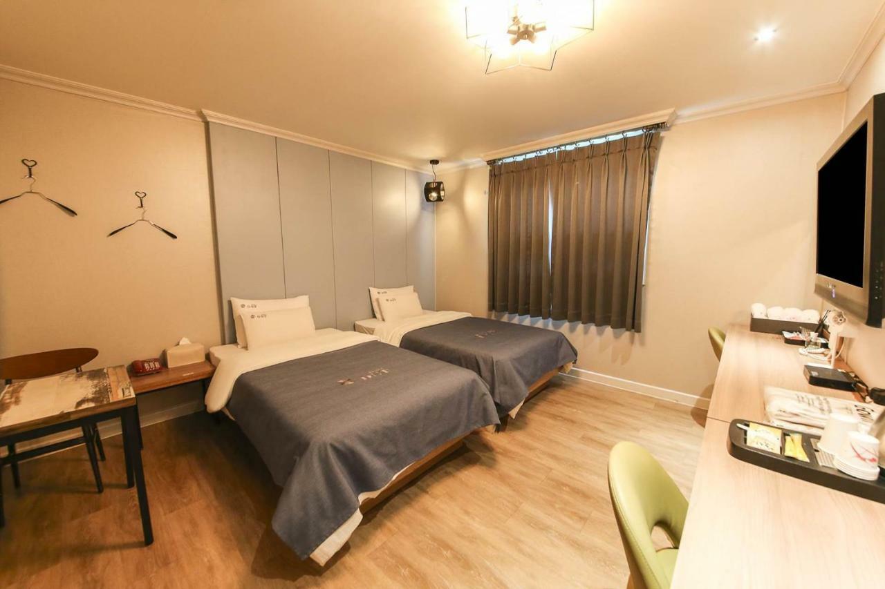 OST Hotel Chuncheon Buitenkant foto
